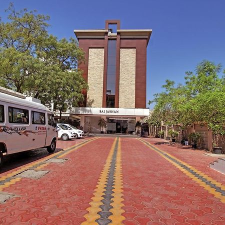 Hotel Sai Jashan Shirdi - Where Blessings & Comfort Meet Zewnętrze zdjęcie